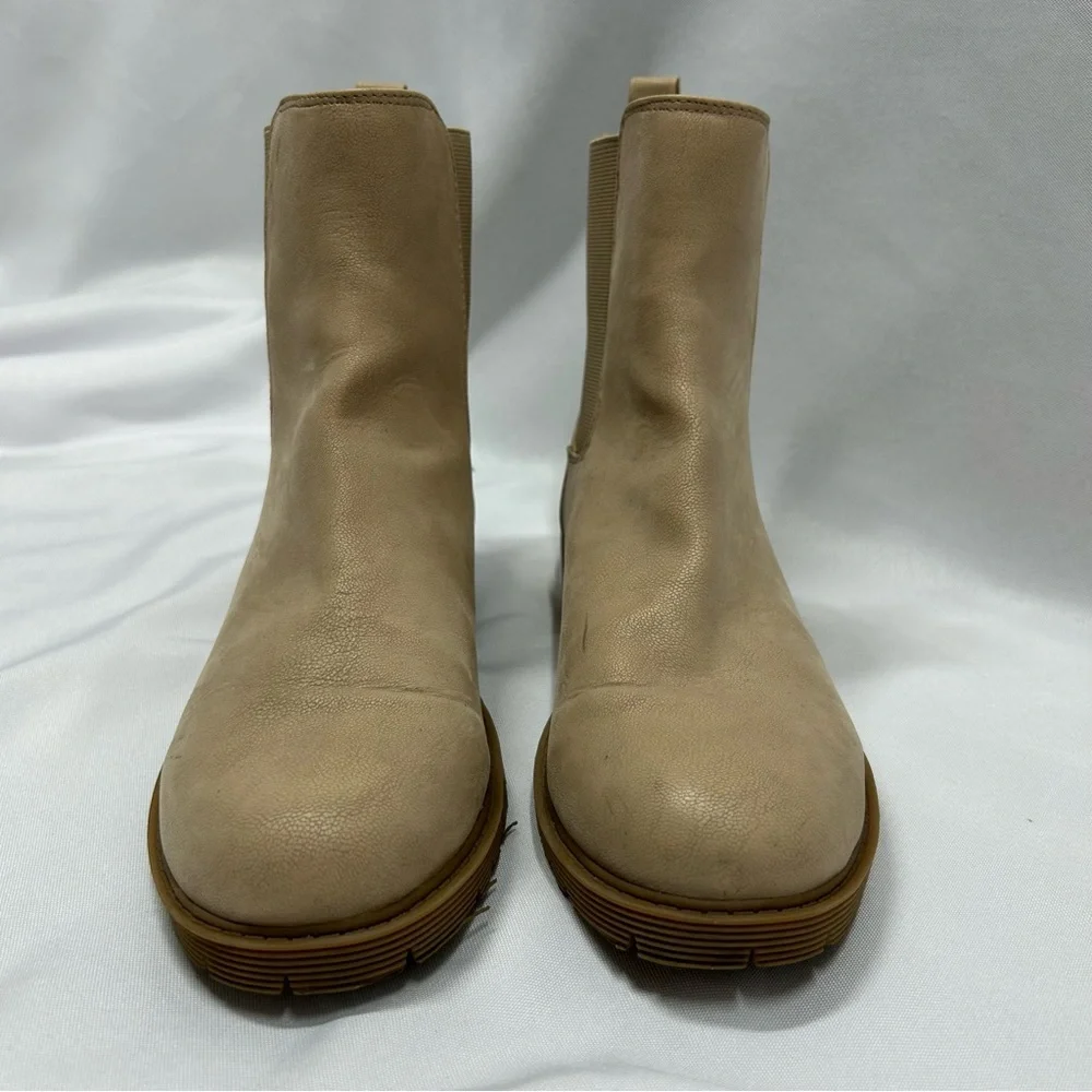 Loft | Chelsea Boots Fall Winter Beige Tan Women's Size 7.5